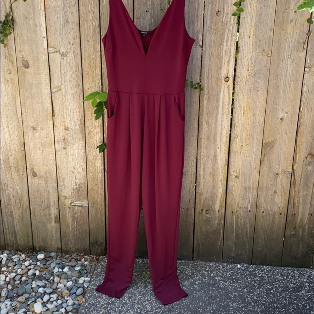 Burgundy jumpsuit sooo cute on
